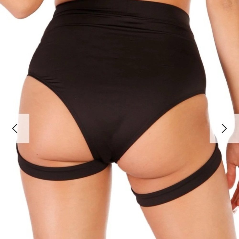 Iheartraves shorts